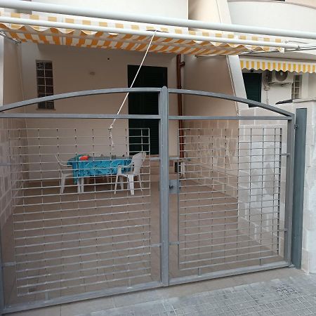 Stanze Villa Morosini Torre San Giovanni Percorso Cammino Salento Esterno foto