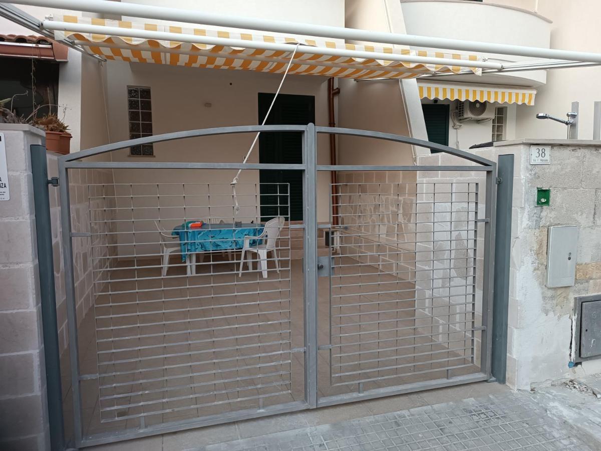 Stanze Villa Morosini Torre San Giovanni Percorso Cammino Salento Esterno foto