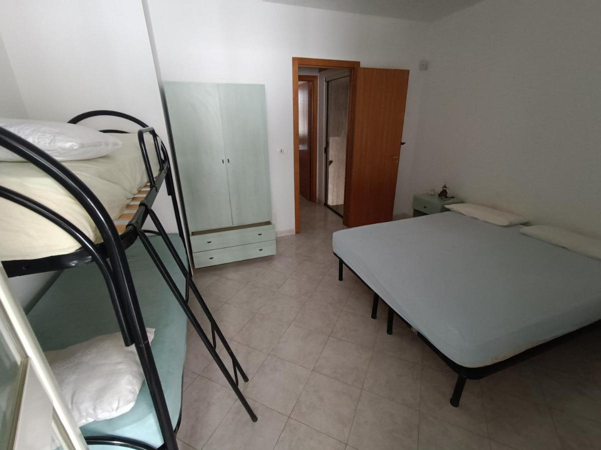 Stanze Villa Morosini Torre San Giovanni Percorso Cammino Salento Esterno foto