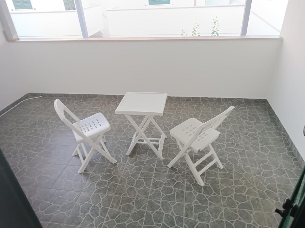 Stanze Villa Morosini Torre San Giovanni Percorso Cammino Salento Esterno foto